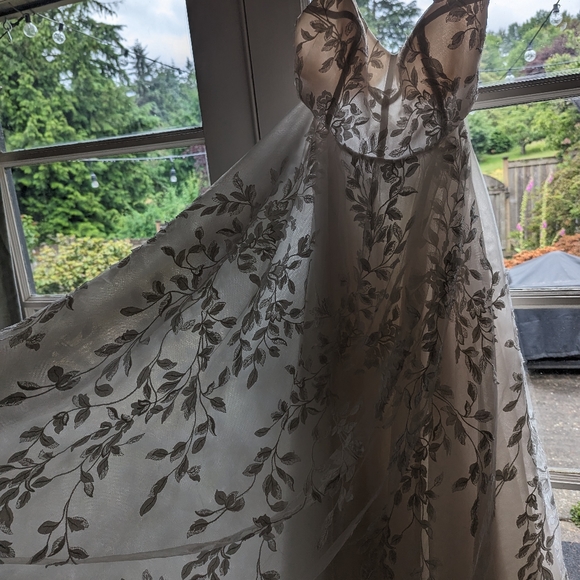 Vagabond Wilde Dress - Picture 10 of 14